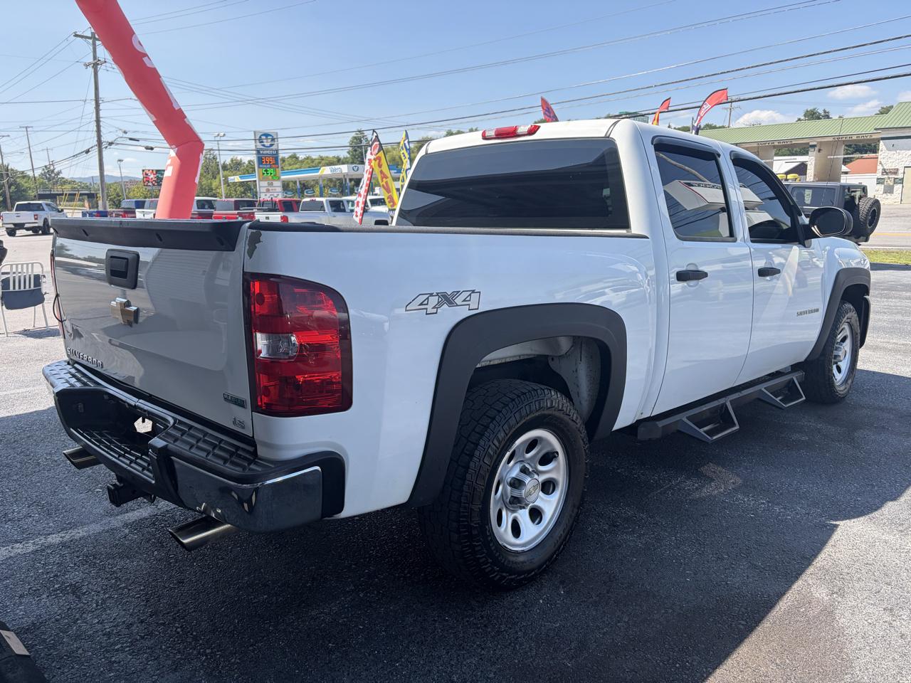 Chevrolet Silverado 1500 Work Truck Crew Cab Short Box 4WD 2012