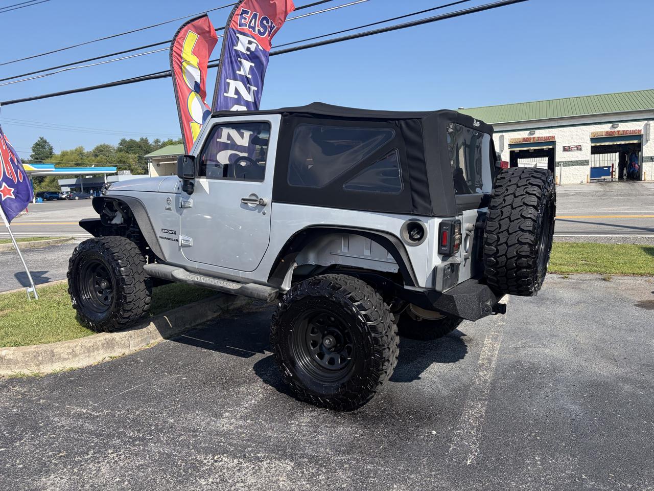 Jeep Wrangler Sport 4WD 2010