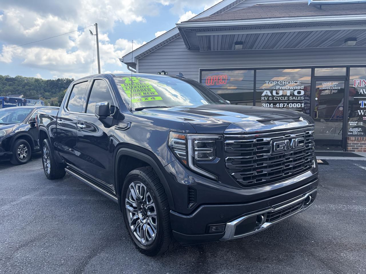 GMC Sierra 1500 Denali Ultimate Crew Cab 4WD 2023