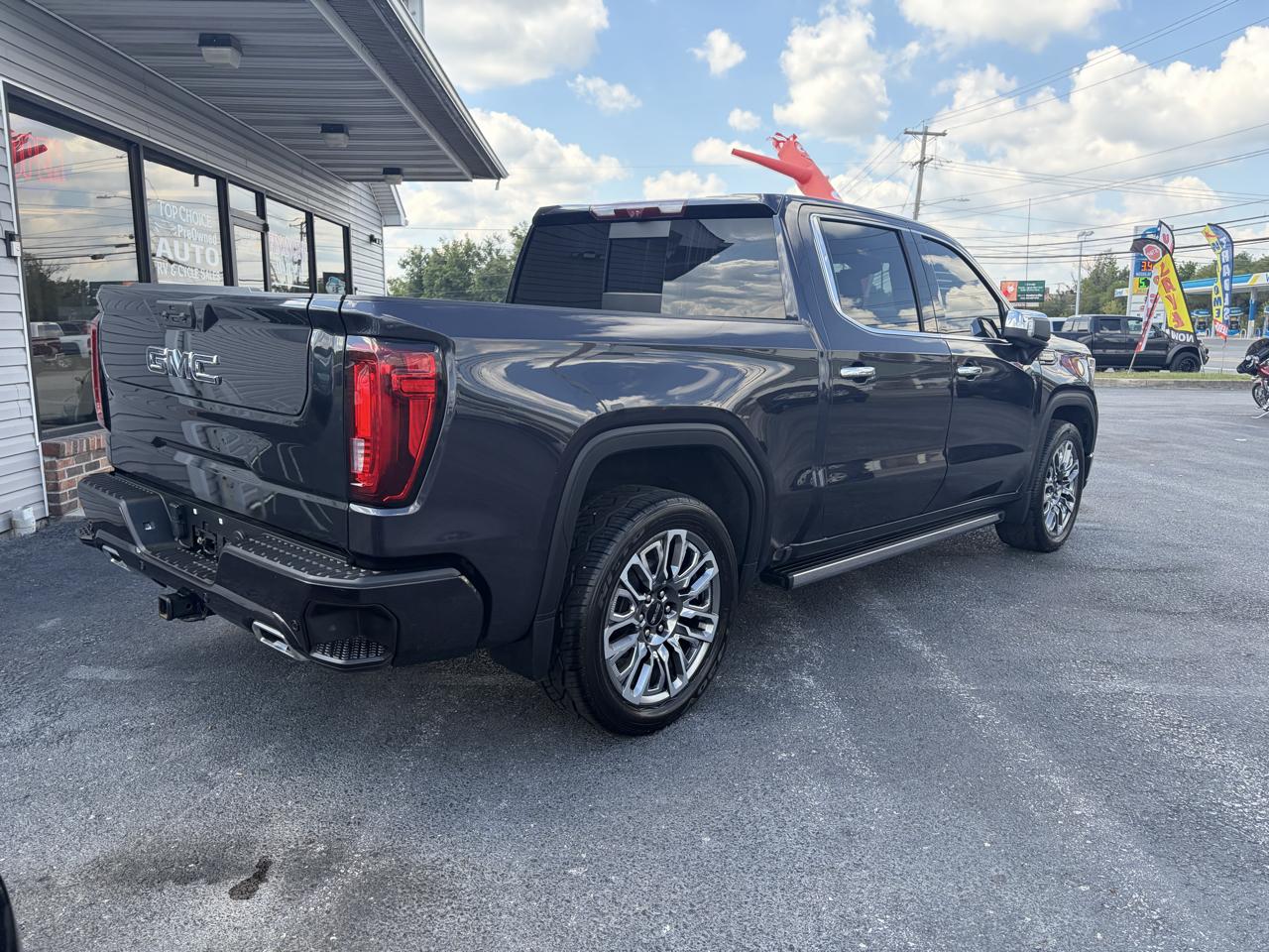 GMC Sierra 1500 Denali Ultimate Crew Cab 4WD 2023