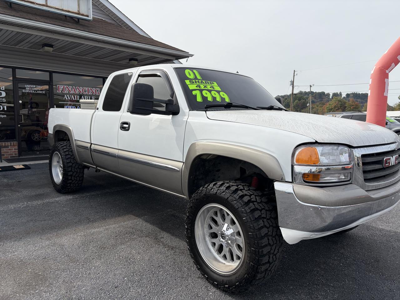 2001 GMC Sierra 1500 SL Ext. Cab Short Bed 4WD