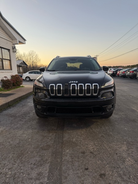 Jeep Cherokee Latitude 4WD 2015