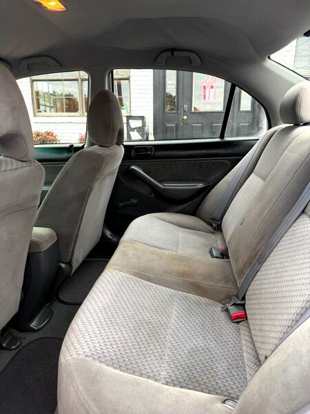 Honda Civic VP Sedan AT with Front Side Airbags 2004
