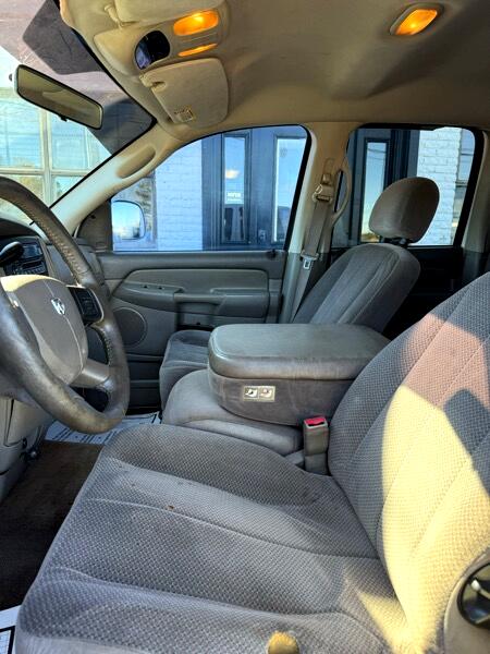 Dodge Ram 1500 Laramie Quad Cab Long Bed 2WD 2005