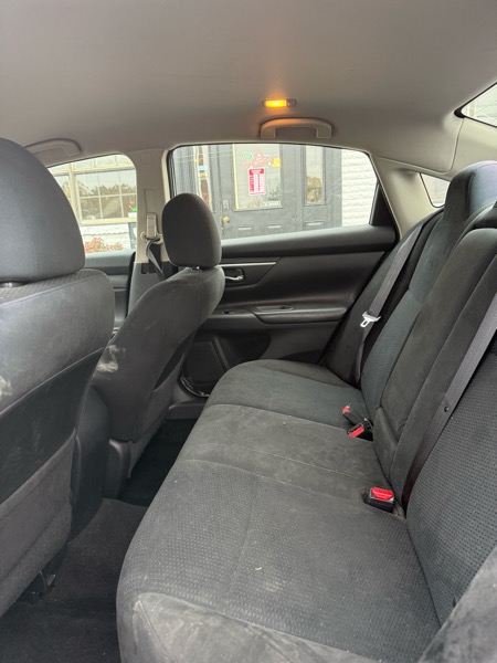 Nissan Altima 2.5 SV 2015