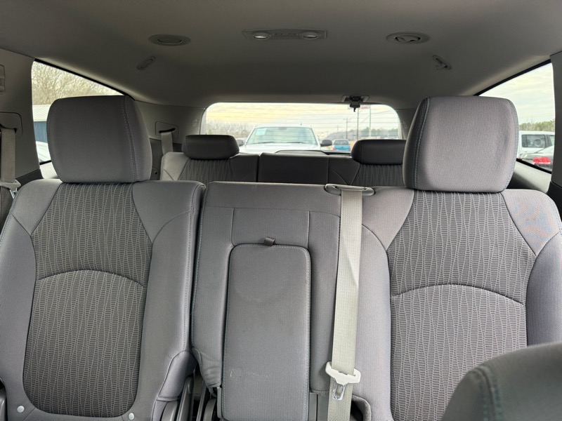 Chevrolet Traverse LS FWD w/PDC 2014