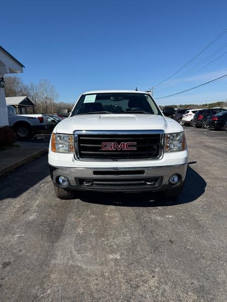 GMC Sierra 1500 SLE Crew Cab 4WD 2011
