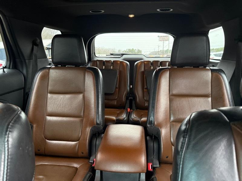 Ford Explorer Limited 4WD 2012