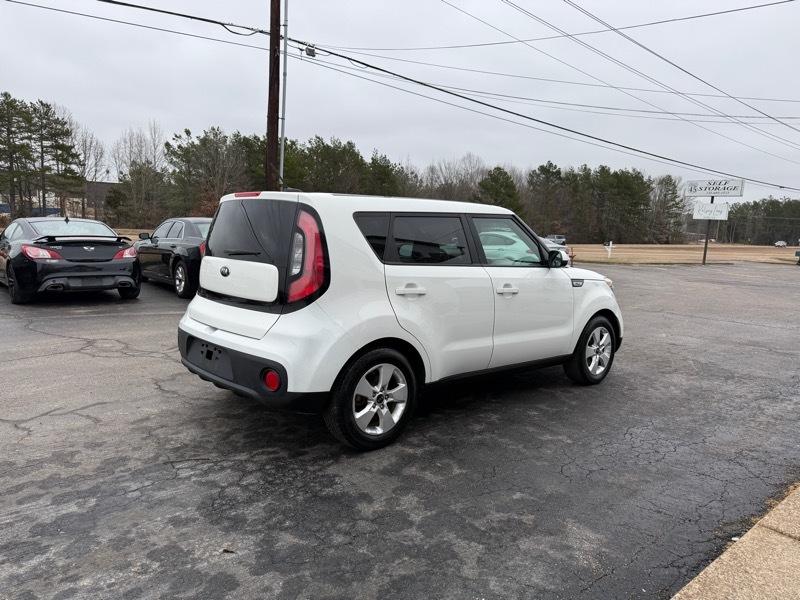 Kia Soul Base 6M 2017