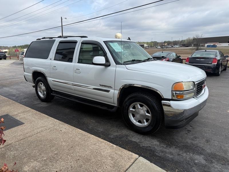 GMC Yukon XL SL 1500 2WD 2006
