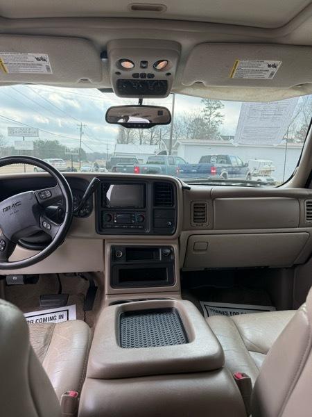 GMC Yukon XL SL 1500 2WD 2006