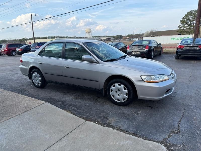 Honda Accord LX sedan 1998