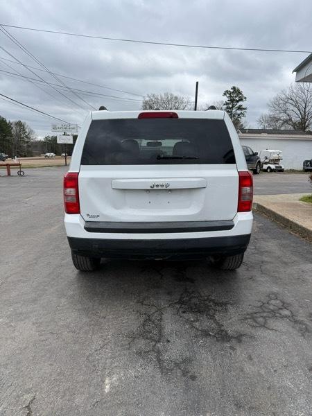 Jeep Patriot Latitude 2WD 2015