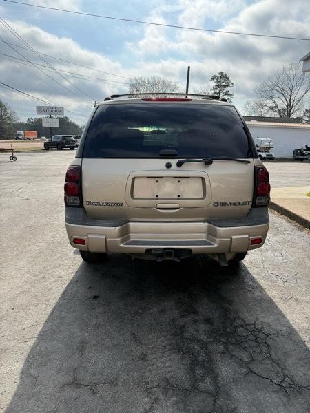 Chevrolet TrailBlazer LS 2WD 2004