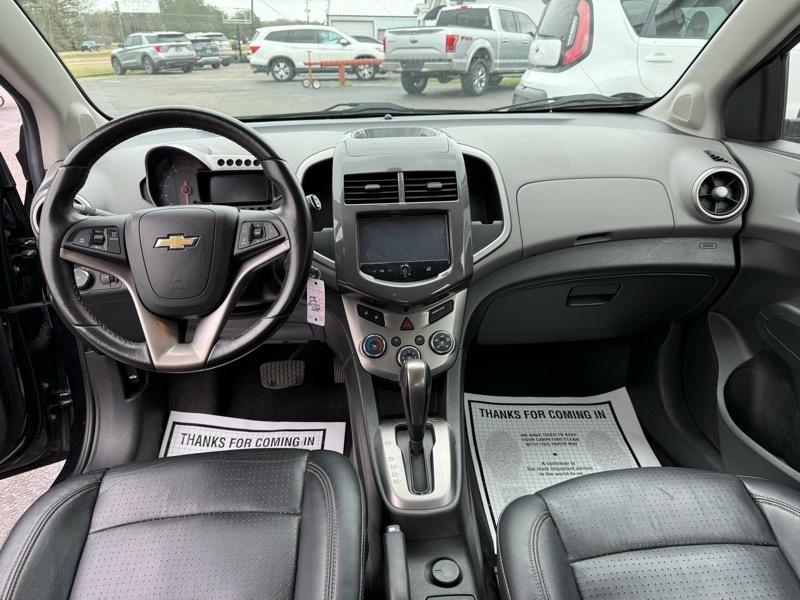 Chevrolet Sonic LTZ Auto 5-Door 2015