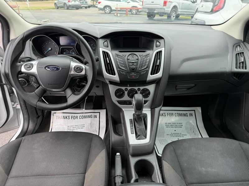 Ford Focus SE Hatch 2014