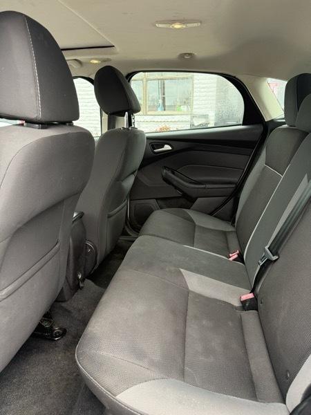 Ford Focus SE Hatch 2014