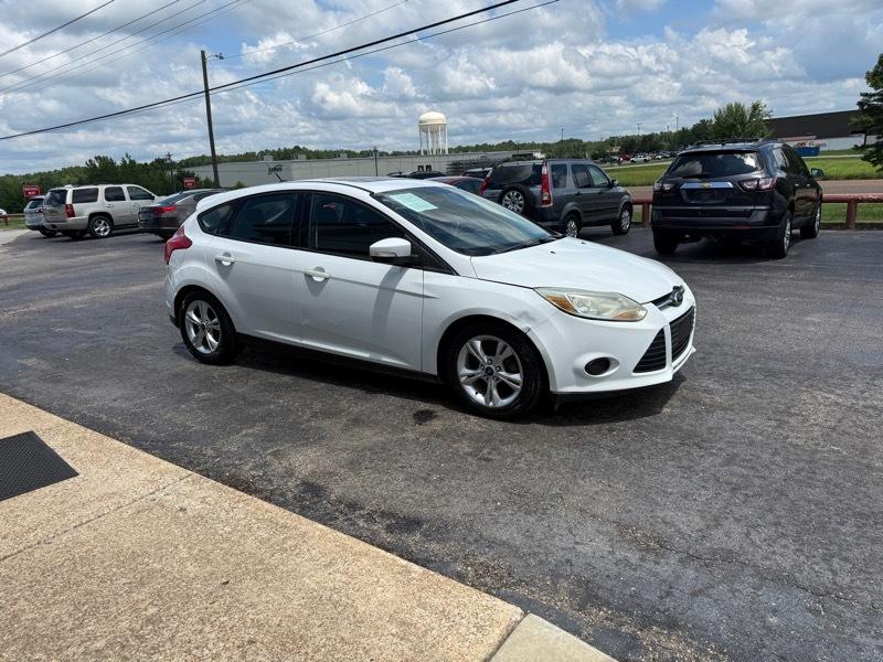 Ford Focus SE Hatch 2014