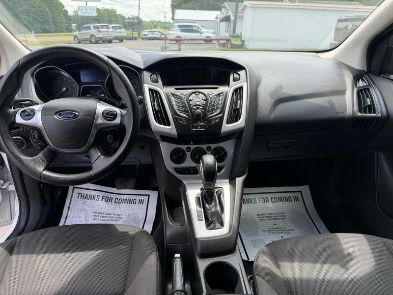 Ford Focus SE Hatch 2014