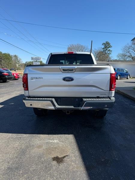 Ford F-150 XL SuperCrew 5.5-ft. Bed 4WD 2015