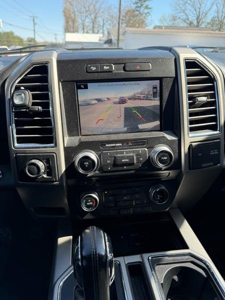 Ford F-150 XL SuperCrew 5.5-ft. Bed 4WD 2015