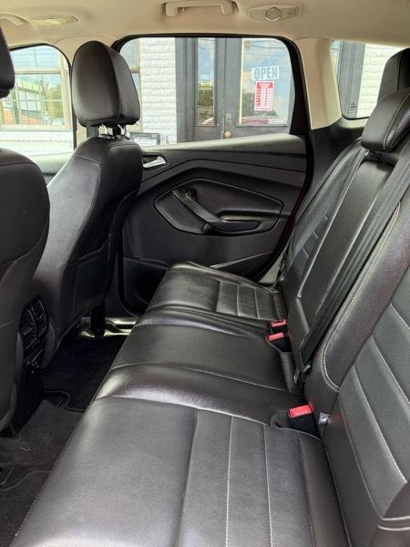 Ford Escape Titanium FWD 2014