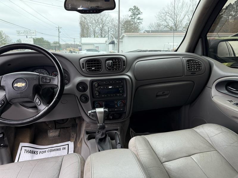 Chevrolet TrailBlazer LS 4WD 2006