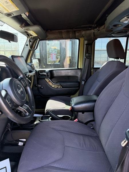 Jeep Wrangler Unlimited Sport 4WD 2013