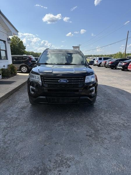 Ford Explorer XLT 4WD 2017