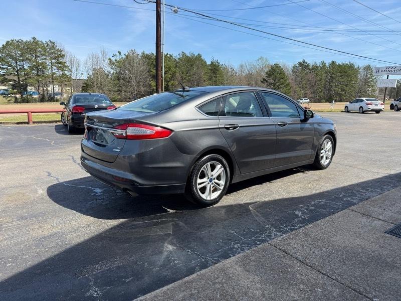 Ford Fusion SE 2018