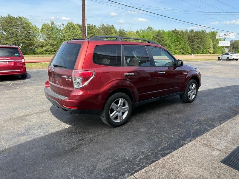 Subaru Forester 2.5X Premium 2010