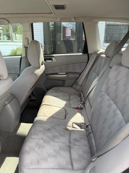 Subaru Forester 2.5X Premium 2010