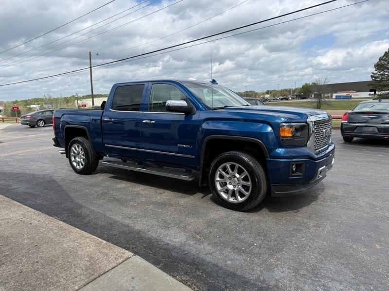GMC Sierra 1500 Denali Crew Cab Short Box 4WD 2015