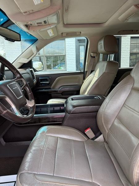 GMC Sierra 1500 Denali Crew Cab Short Box 4WD 2015