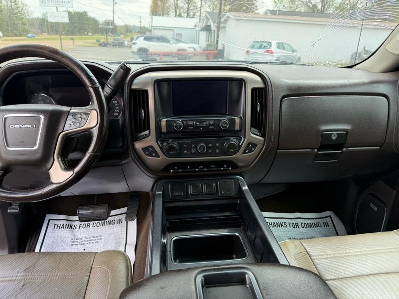 GMC Sierra 1500 Denali Crew Cab Short Box 4WD 2015