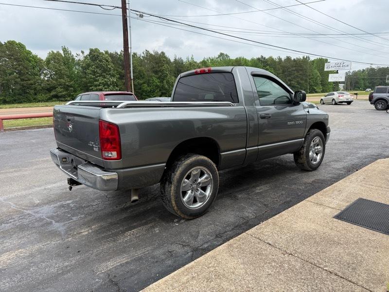 Dodge Ram 1500 ST 4WD 2005