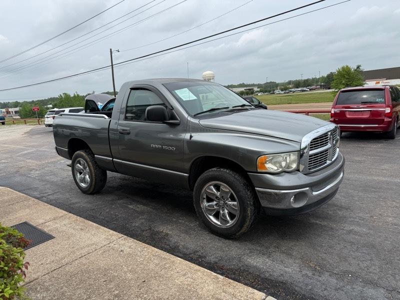 Dodge Ram 1500 ST 4WD 2005