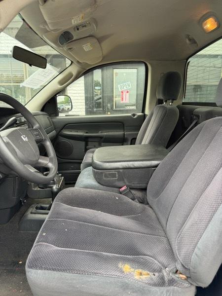 Dodge Ram 1500 ST 4WD 2005