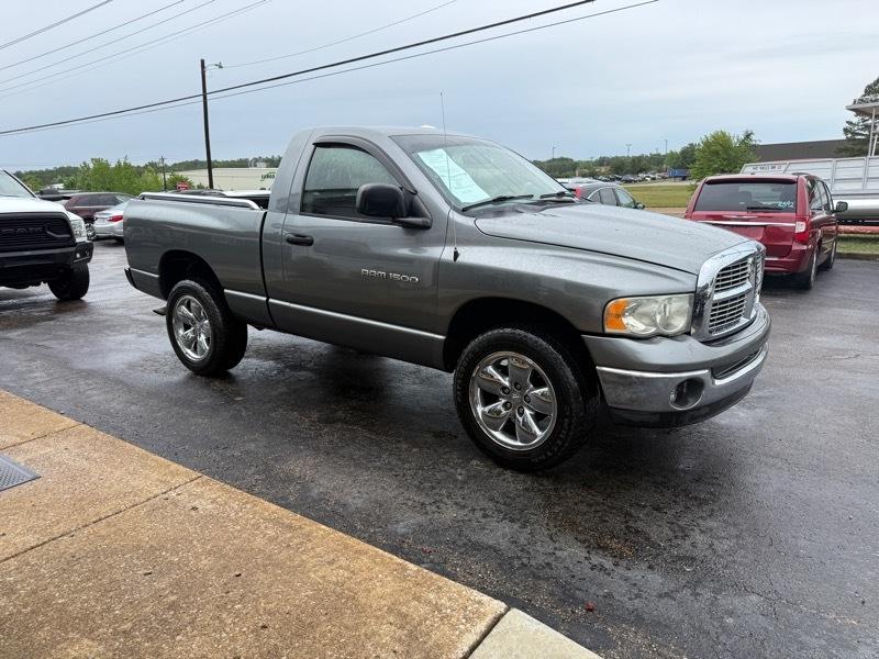 Dodge Ram 1500 ST 4WD 2005