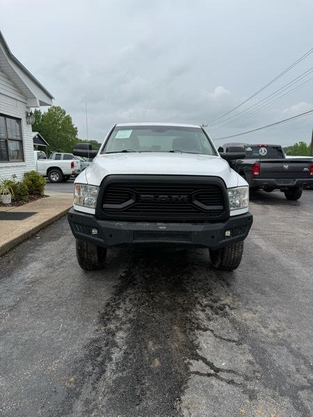 RAM 2500 Tradesman Crew Cab SWB 4WD 2015