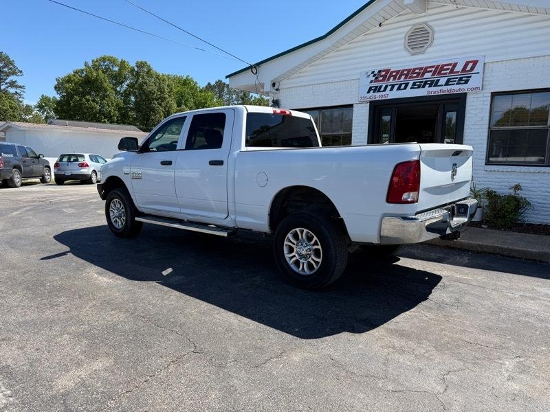 RAM 2500 Tradesman Crew Cab SWB 4WD 2015