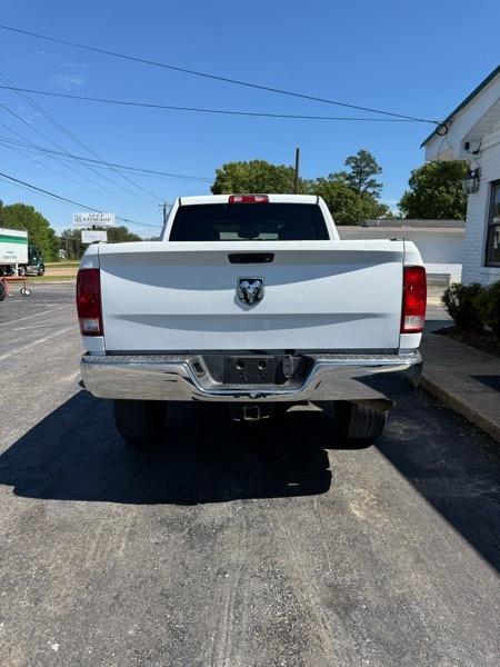 RAM 2500 Tradesman Crew Cab SWB 4WD 2015