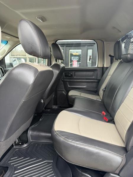 Dodge Ram 5500 Crew Cab 4WD 2012