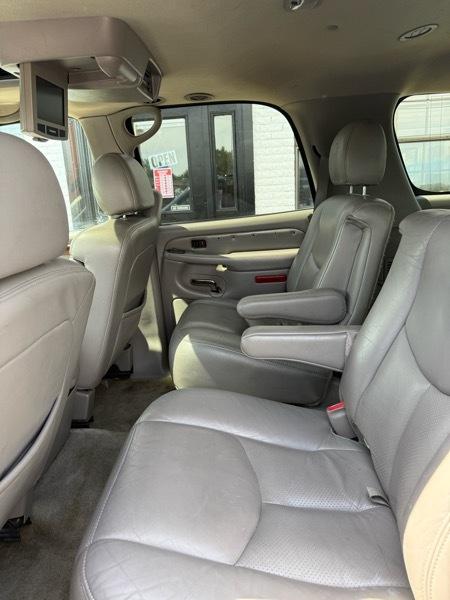 Cadillac Escalade AWD 2004