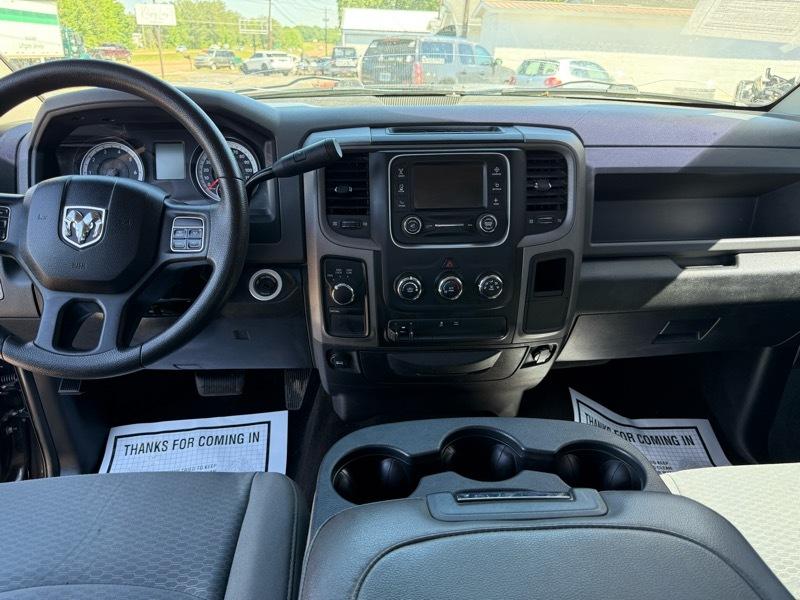 RAM 1500 Tradesman Crew Cab SWB 4WD 2014