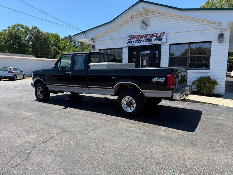 Ford F-250 XL SuperCab Long Bed 4WD 1996