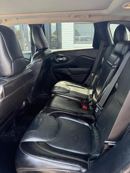 Jeep Cherokee Limited 4WD 2015