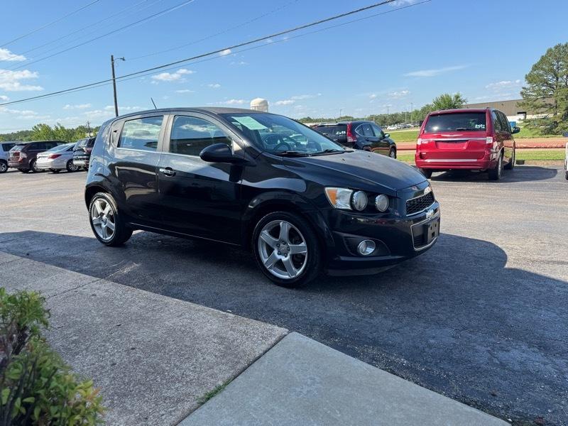 Chevrolet Sonic LTZ Auto 5-Door 2015