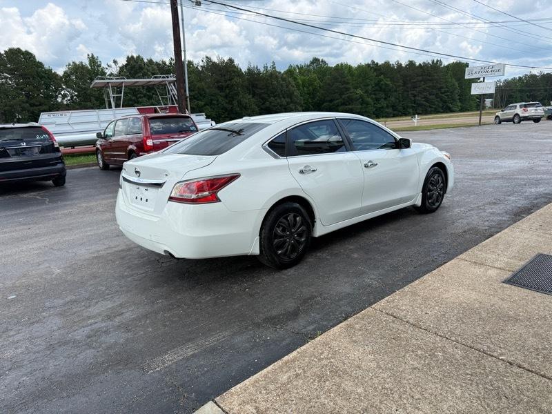 Nissan Altima 2.5 SV 2015