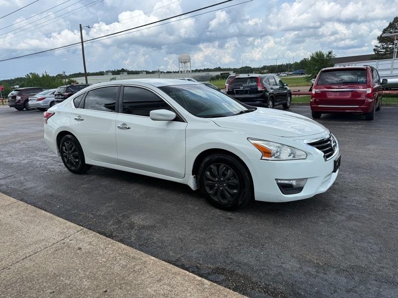 Nissan Altima 2.5 SV 2015